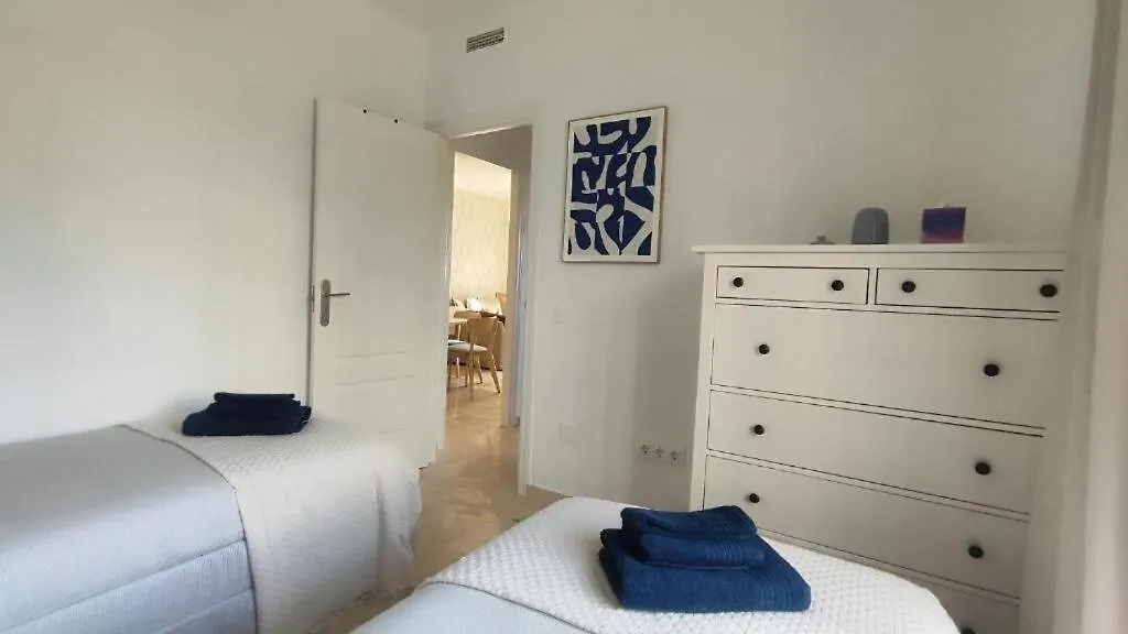 Apartment Charming 3 Bedrooms With A Sea View Manilva
