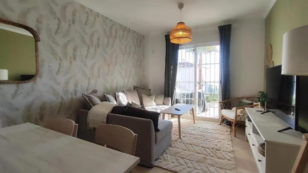 Apartment Charming 3 Bedrooms With A Sea View Manilva