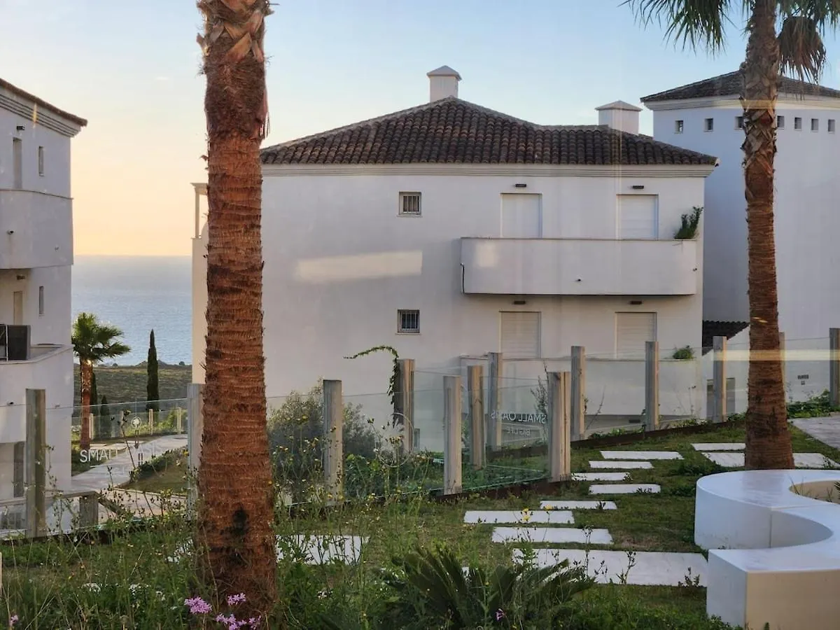 Charming 3 Bedrooms With A Sea View Manilva Apartment