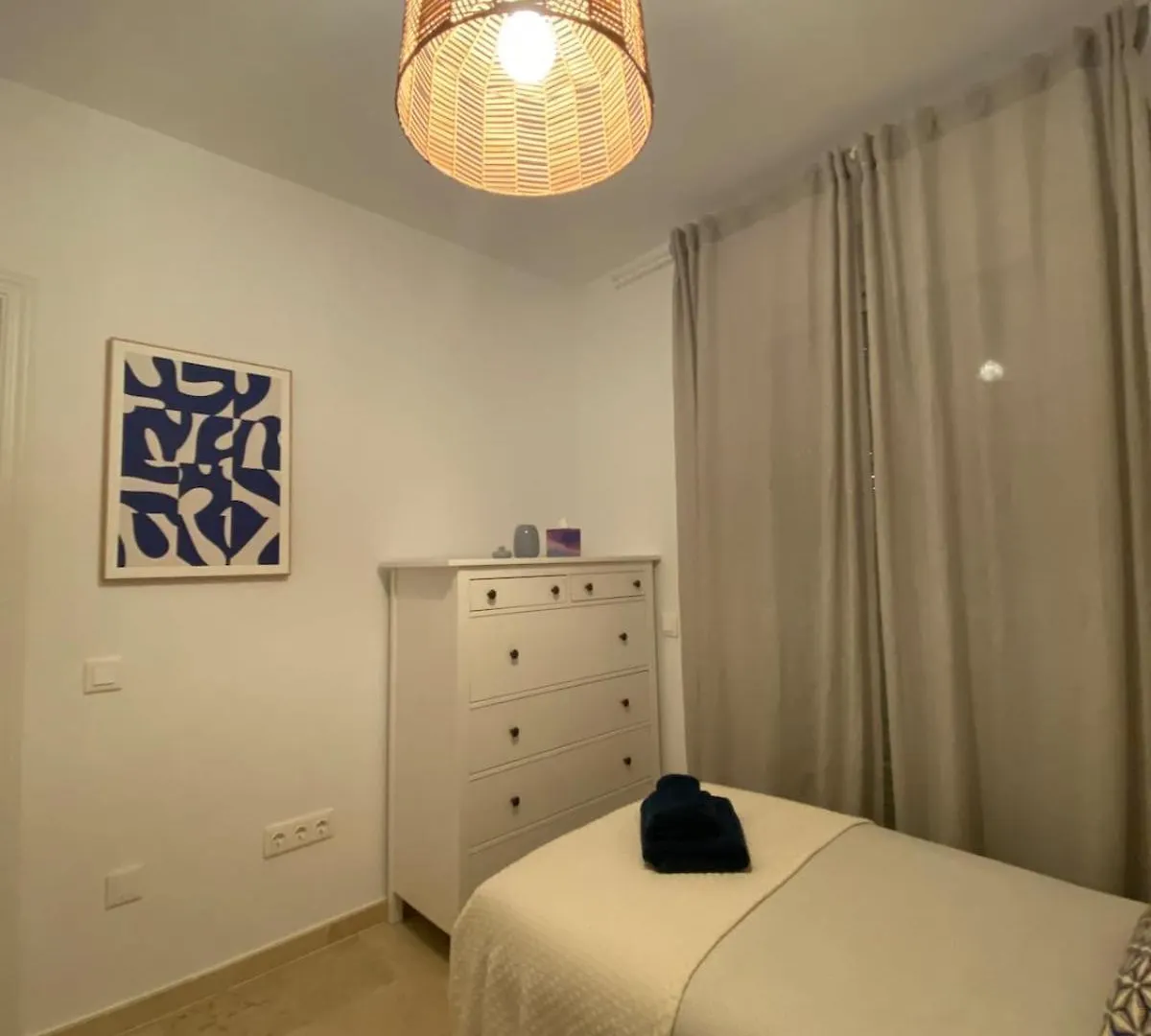 Apartment Charming 3 Bedrooms With A Sea View Manilva
